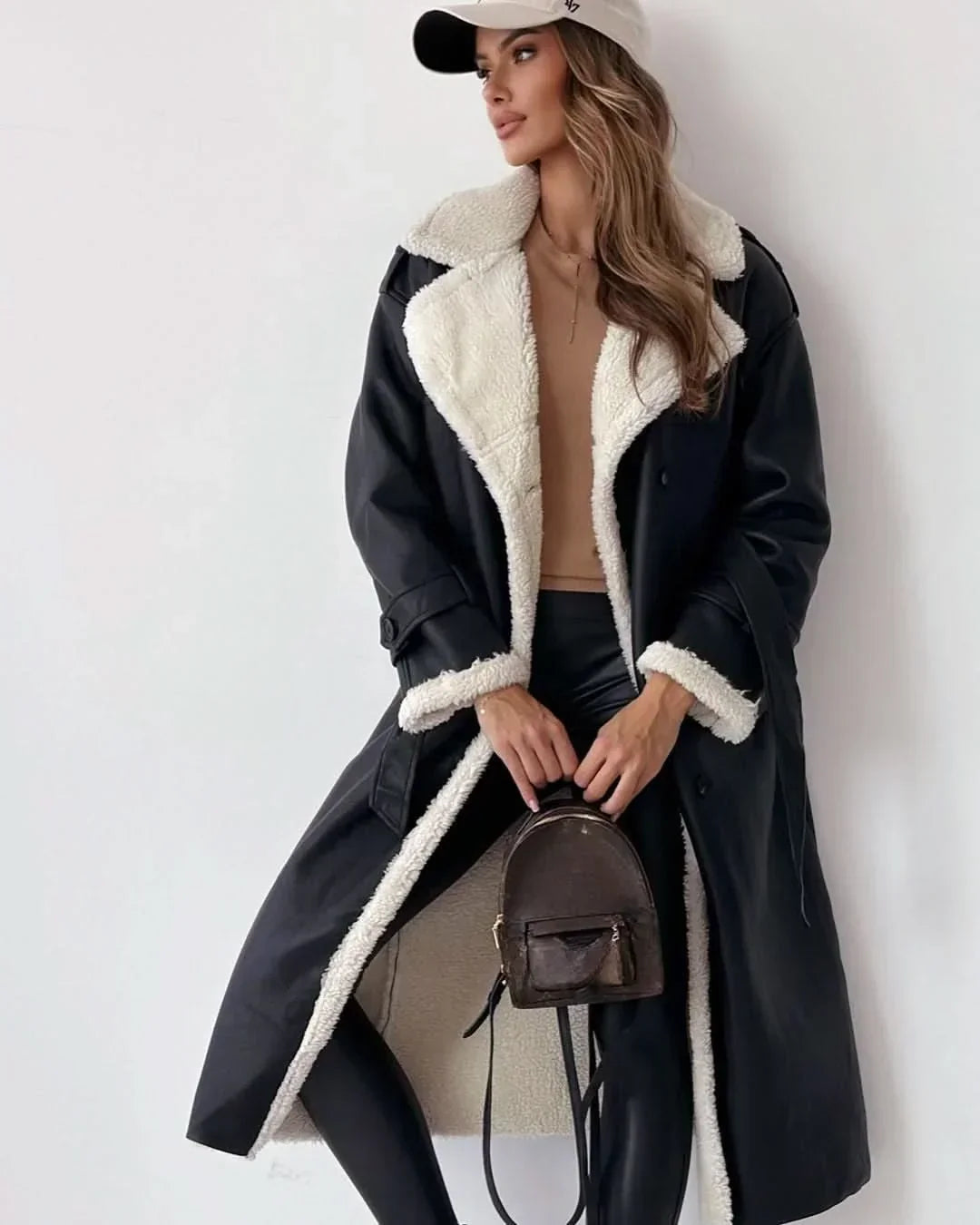 Women's Stylish Double-Breasted Trench Coat Classic Fit Long Sleeve Chic Everyday