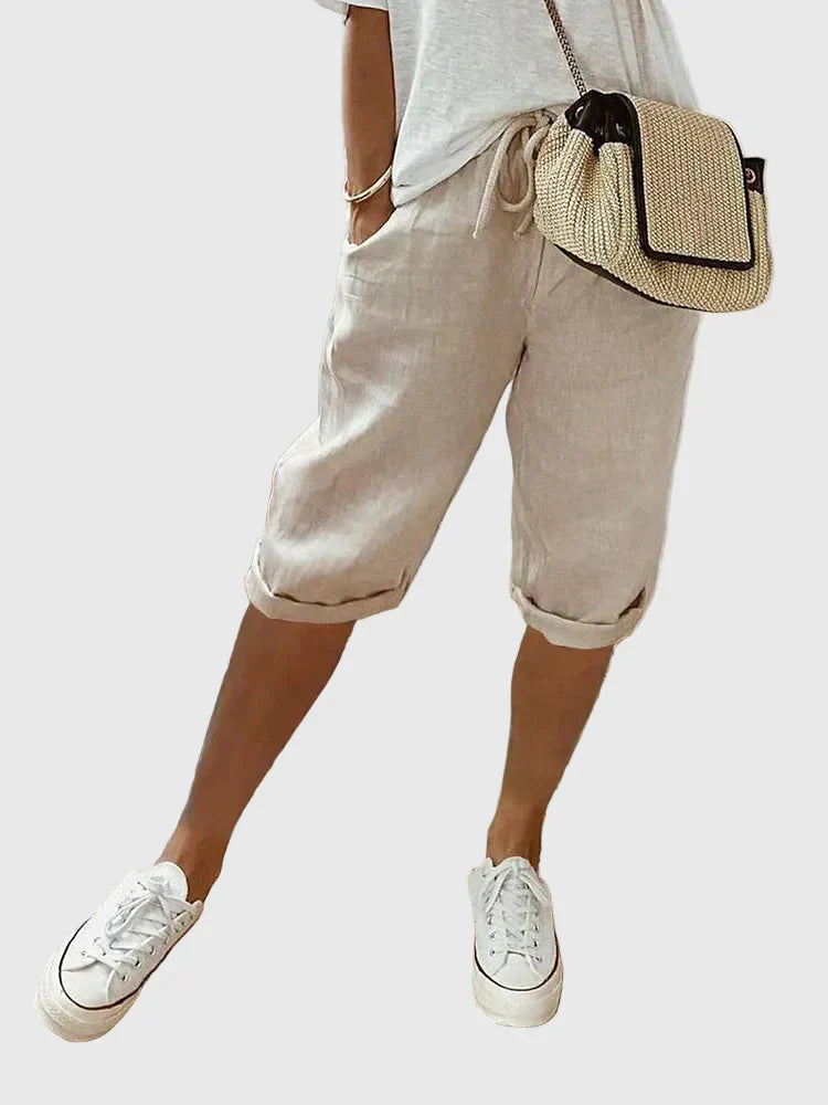 Women's Casual Shorts Outfit for Work Casual Days Holidays and Everyday Wear