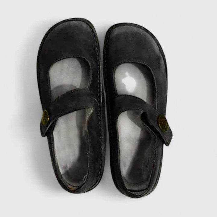 Women's Everyday Footwear Outfit for Weddings Parties Holidays Occasions and Everyday Wear