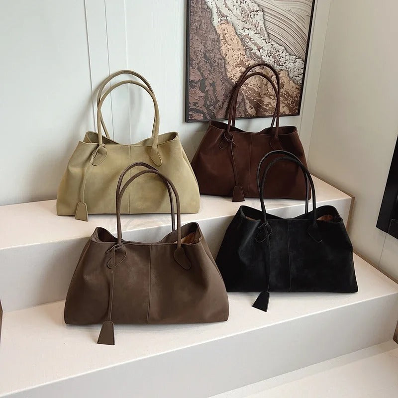 Women's Stylish Tote Bag Chic Everyday Versatile Travel Companion
