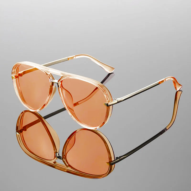Women's Retro Aviator Sunglasses Outfit for Weddings Parties Holidays Occasions and Everyday Wear