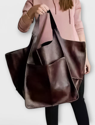 Women's Oversized Weekend Bag Spacious Travel Tote Stylish Versatile Everyday