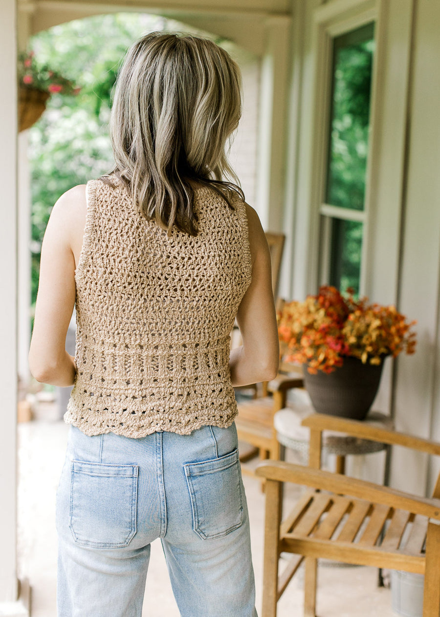 Women's Textured Sleeveless Layering Piece Cardigan Knitwear for Autumn Winter Layering Cosy Days and Everyday Wear