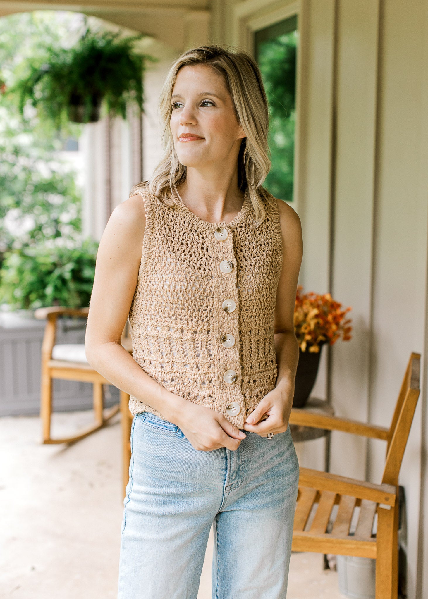 Women's Textured Sleeveless Layering Piece Cardigan Knitwear for Autumn Winter Layering Cosy Days and Everyday Wear