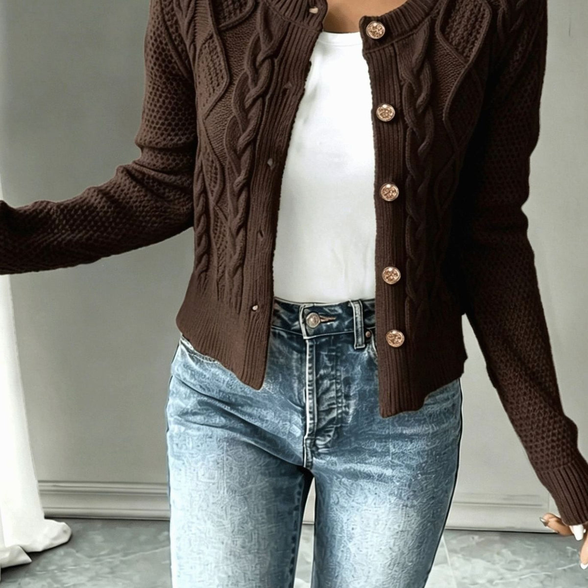 Women's Cropped Cardigan Cable-Knit Button-Front Long Sleeve Casual Layering
