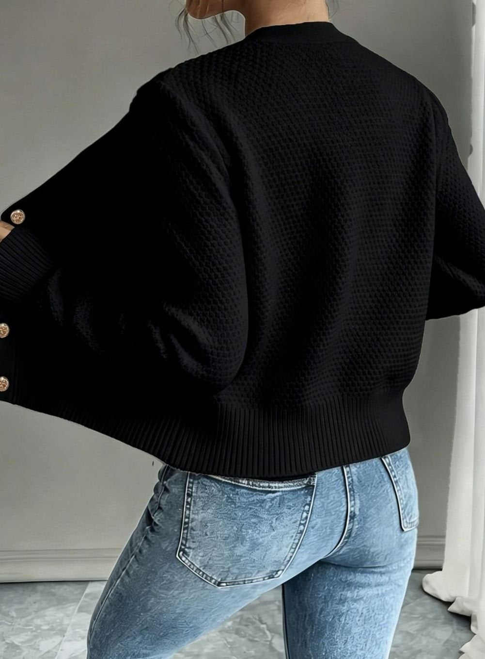 Women's Cropped Cardigan Cable-Knit Button-Front Long Sleeve Casual Layering