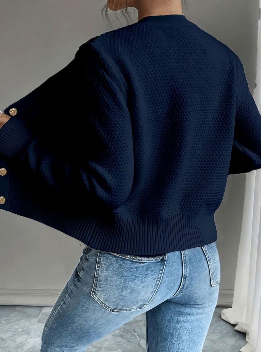 Women's Cropped Cardigan Cable-Knit Button-Front Long Sleeve Casual Layering