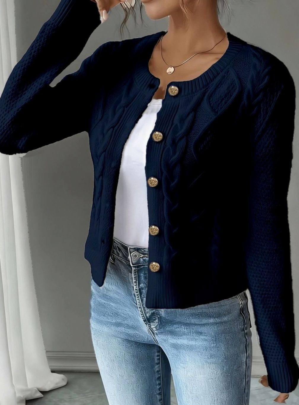 Women's Cropped Cardigan Cable-Knit Button-Front Long Sleeve Casual Layering