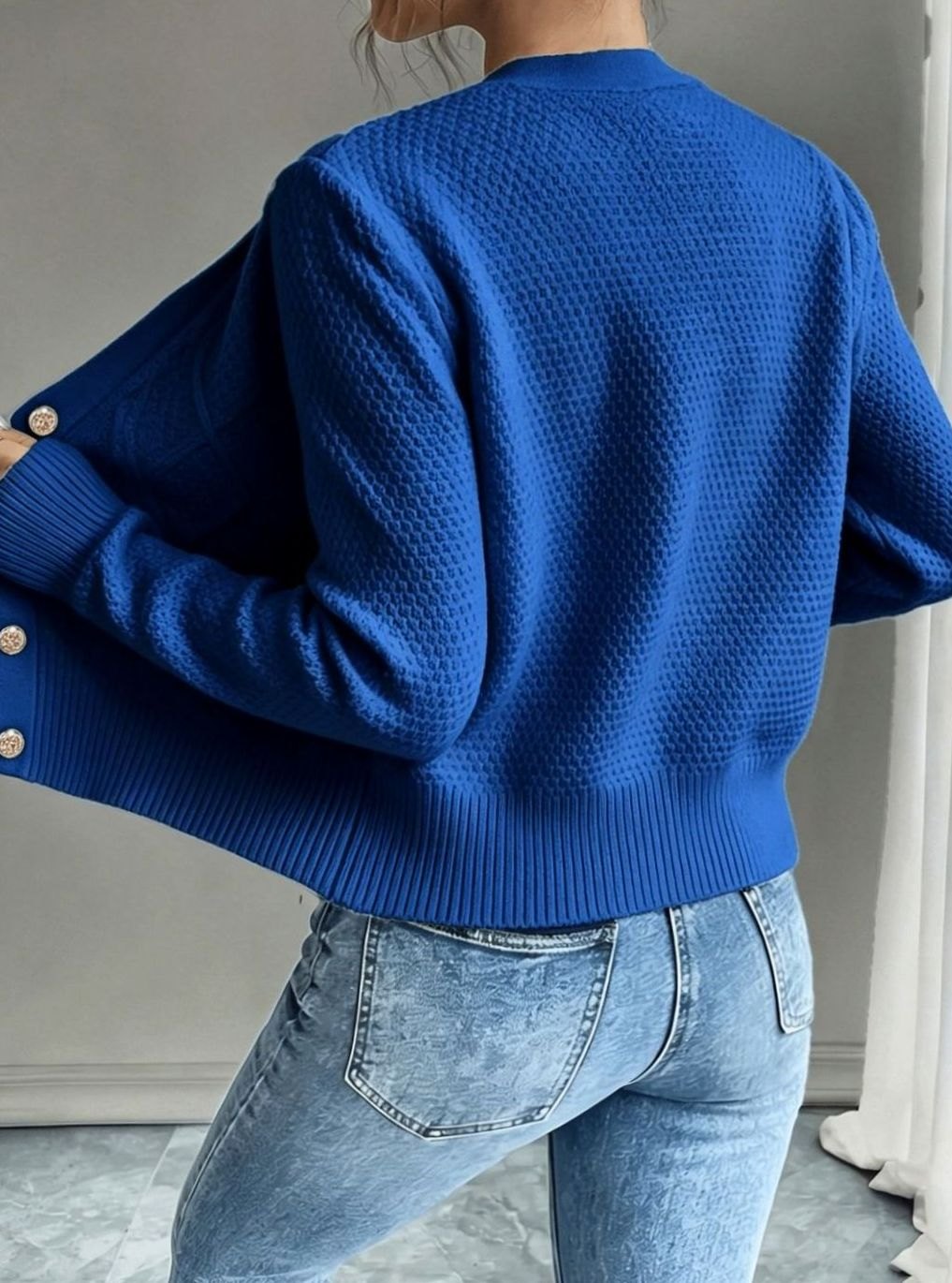 Women's Cropped Cardigan Cable-Knit Button-Front Long Sleeve Casual Layering
