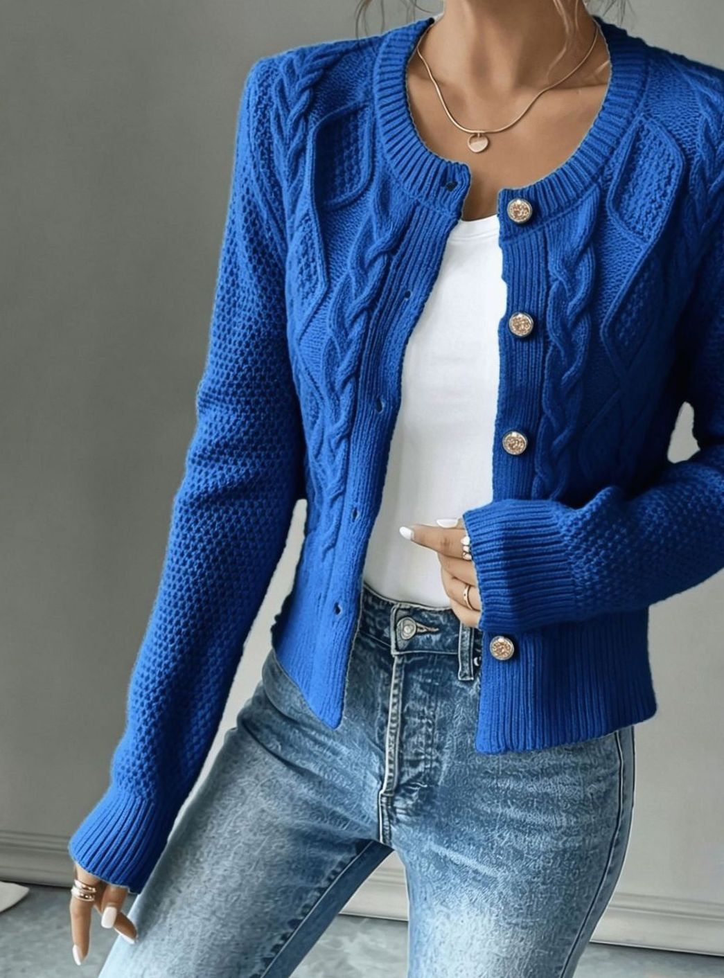 Women's Cropped Cardigan Cable-Knit Button-Front Long Sleeve Casual Layering