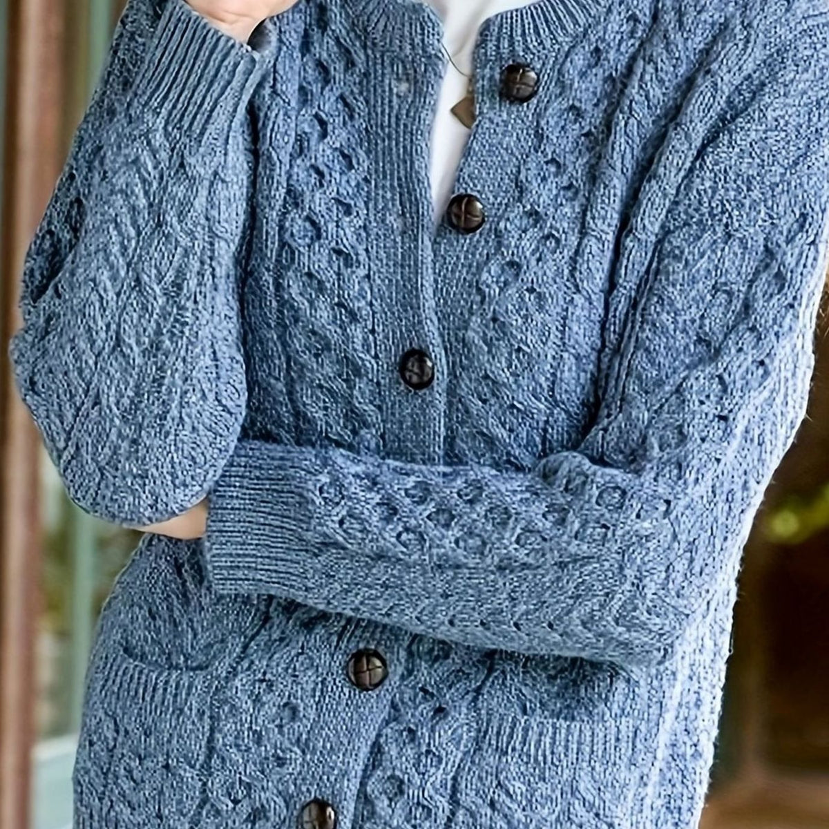 Women's Relaxed Cardigan Sweater Cable-Knit Button-Front Cozy Layering