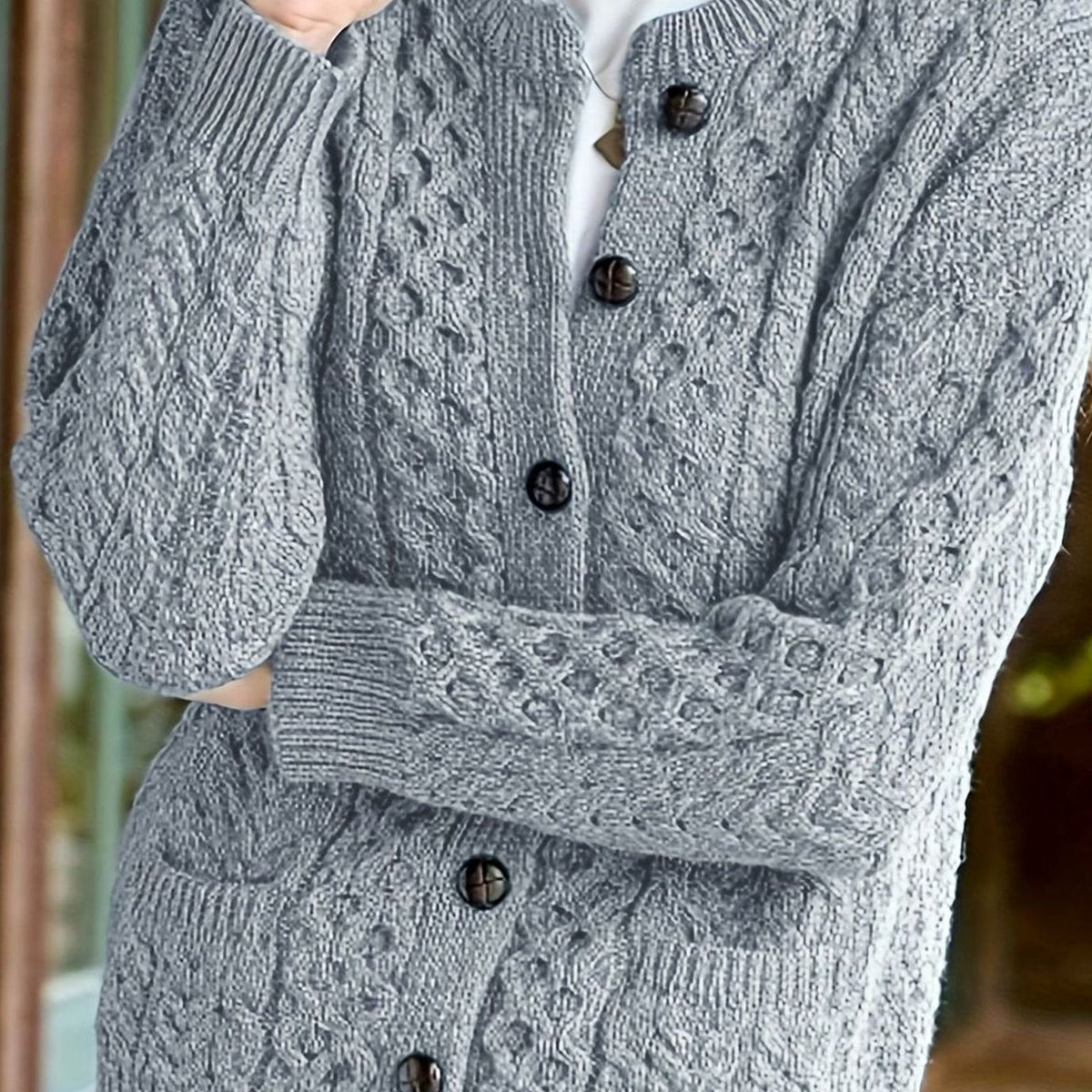 Women's Relaxed Cardigan Sweater Cable-Knit Button-Front Cozy Layering