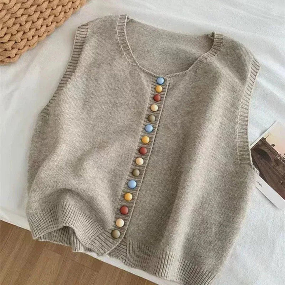 Women's Knit Sweater Vest Sleeveless Colorful Button Design Casual Wear