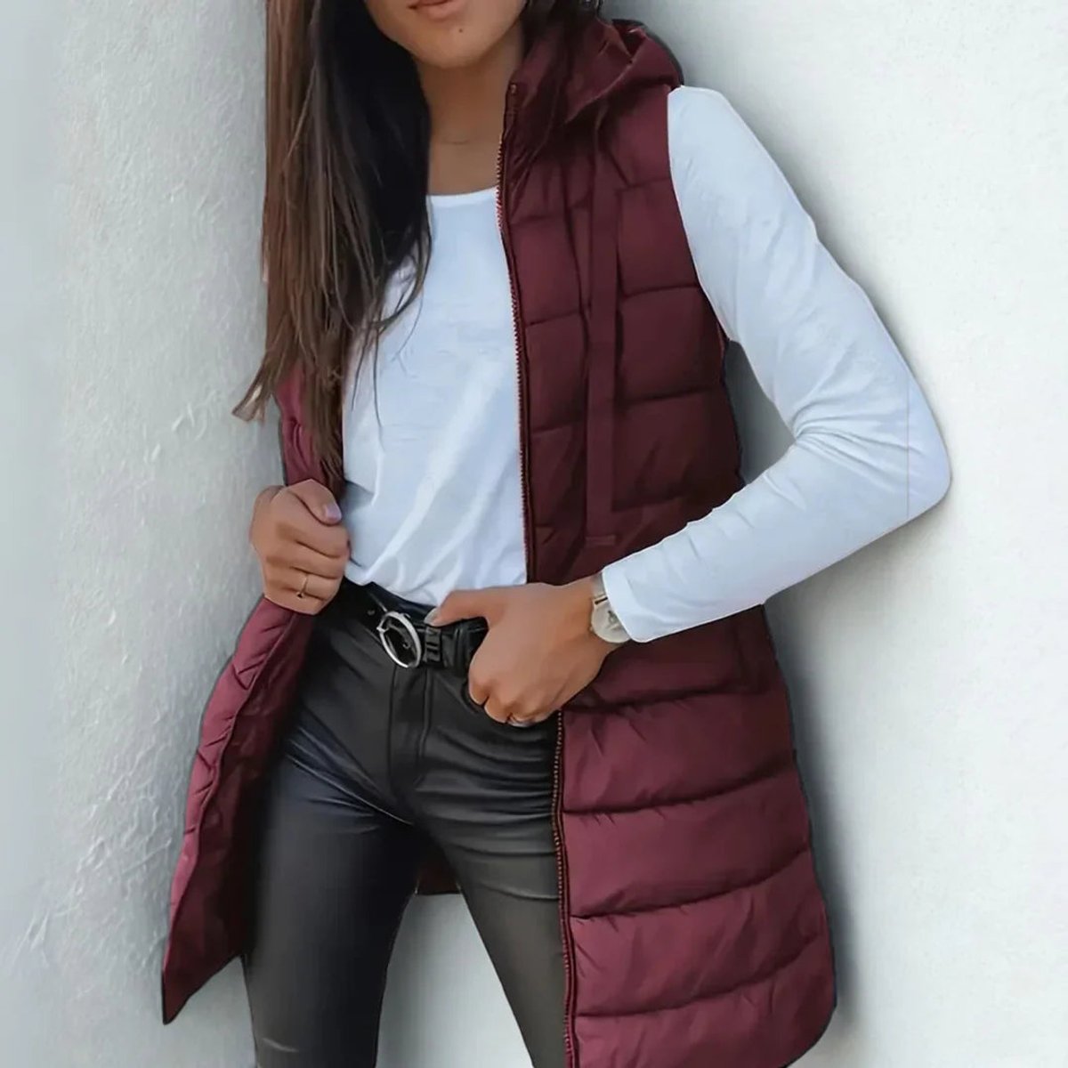 Women's Hooded Sleeveless Puffer Vest Lightweight Layering Stylish Casual