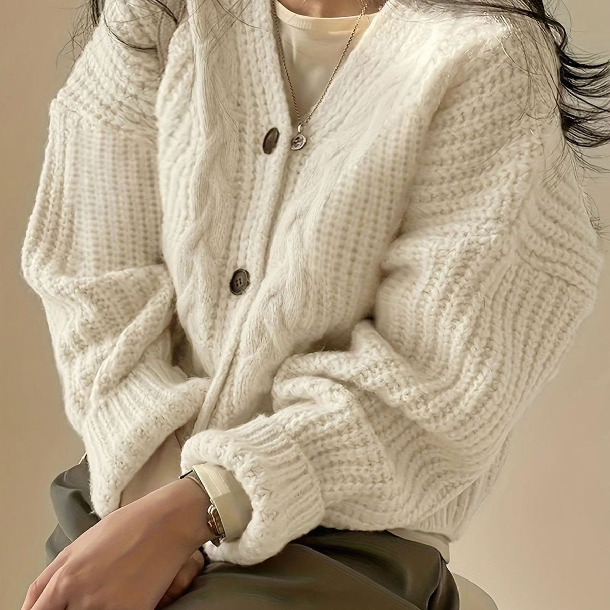 Women's Oversized Cable-Knit Cardigan Button-Front Cozy Layering Casual